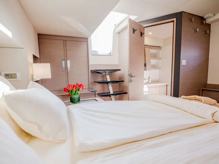 Bareboat Rental Catamaran Fountaine Pajot with a boat licence