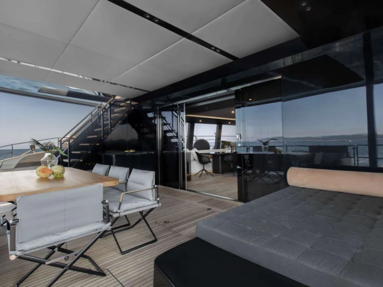 Yacht charter Néa Péramos cheap Sunreef 80 (4 cab)