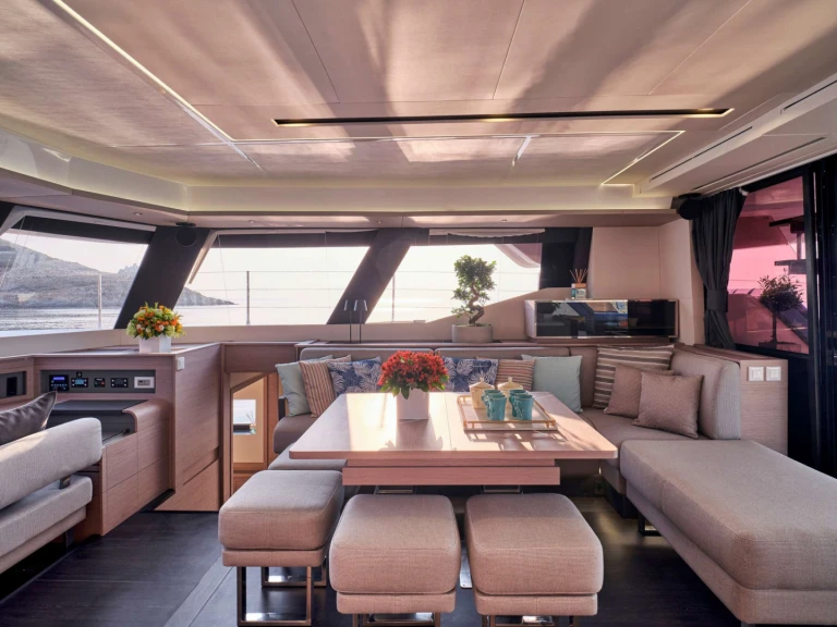 Catamaran for rent Néa Péramos at the best price