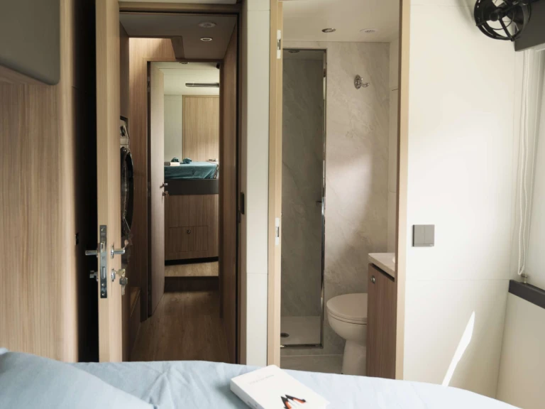 Rent a  SV60 Néa Péramos