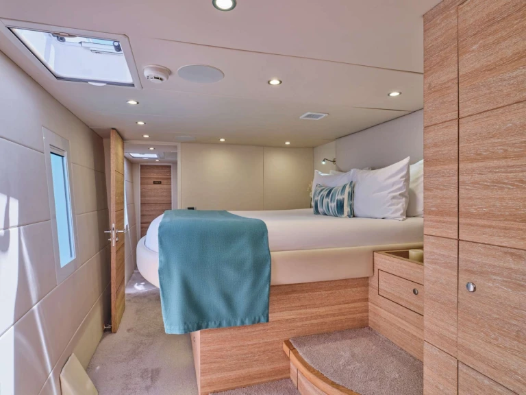 Bareboat Rental Luxury Yacht  with a boat licence