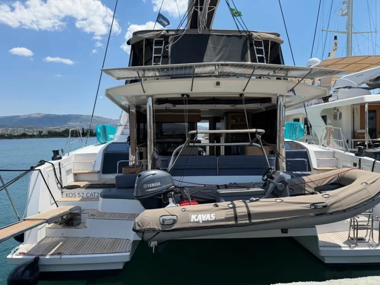 Bareboat Rental Catamaran Bali with a boat licence