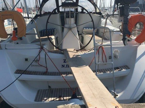 Jeanneau Sun Odyssey 36i charter bareboat or captained in  Néa Péramos