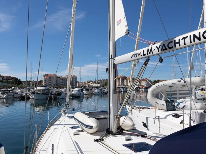 Bénéteau Oceanis 45 in Biograd na Moru on SamBoat