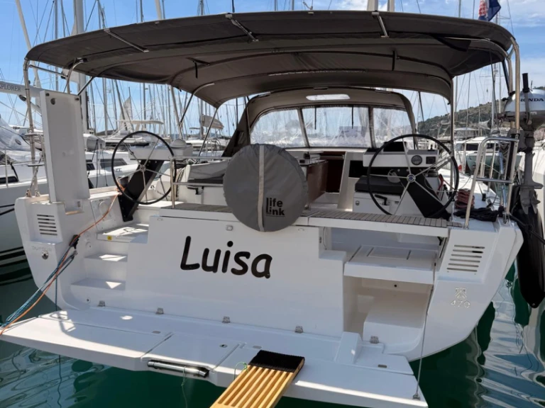 Boat rental Dufour Dufour 470 in Seget Donji on Samboat