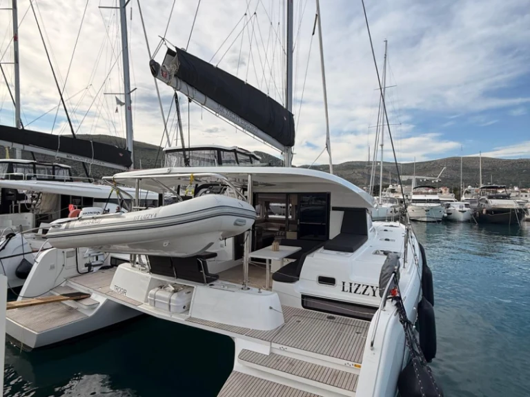 Bareboat Rental Catamaran Lagoon with a boat licence