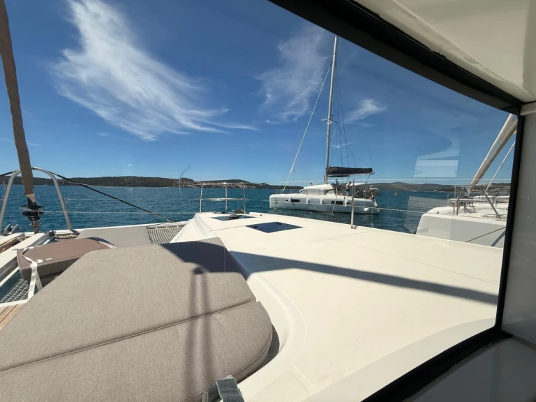 Rent a Lagoon Lagoon 50 Seget Donji