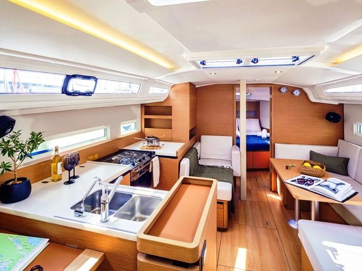 Bareboat Rental Sailboat Jeanneau with a boat licence