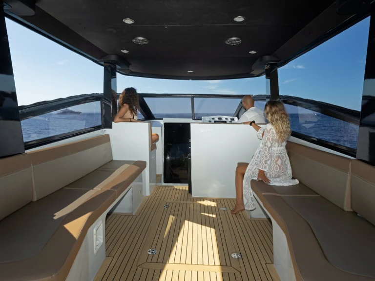 Motorboat rental with or without captain Custom Made Hvar