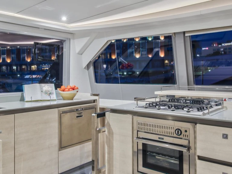 Catamaran rental with or without captain Leopard Antigua
