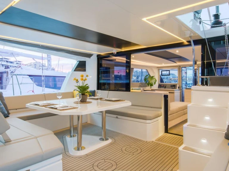 Catamaran for rent Antigua at the best price