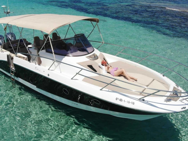 Sessa Marine Key Largo 36 in Ibiza Town on SamBoat