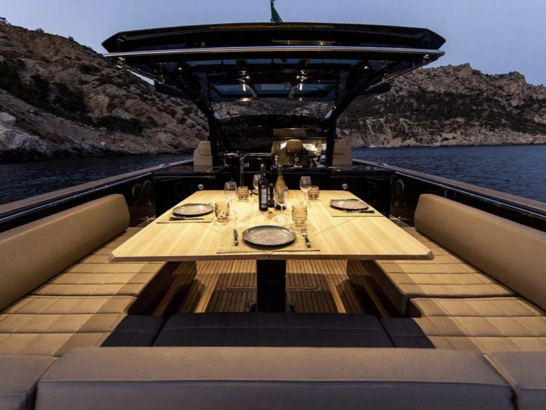 Motorboat for rent Monaco at the best price