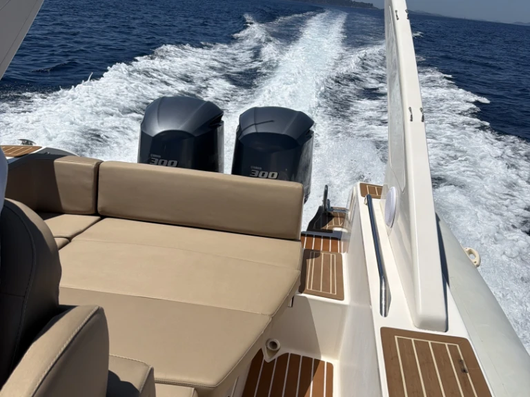 RIB rental in Hyères - Capelli Capelli 1000 WA