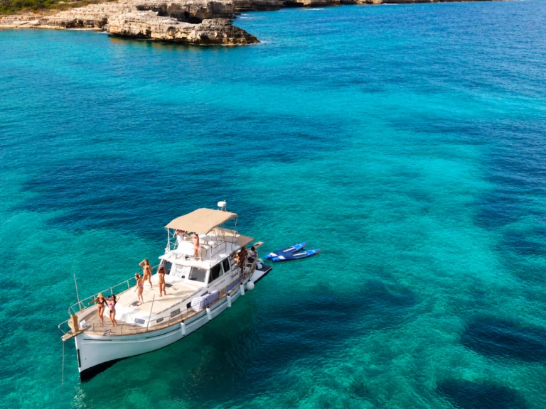 Llaut Menorquin  DIVINA II in Mahón on SamBoat