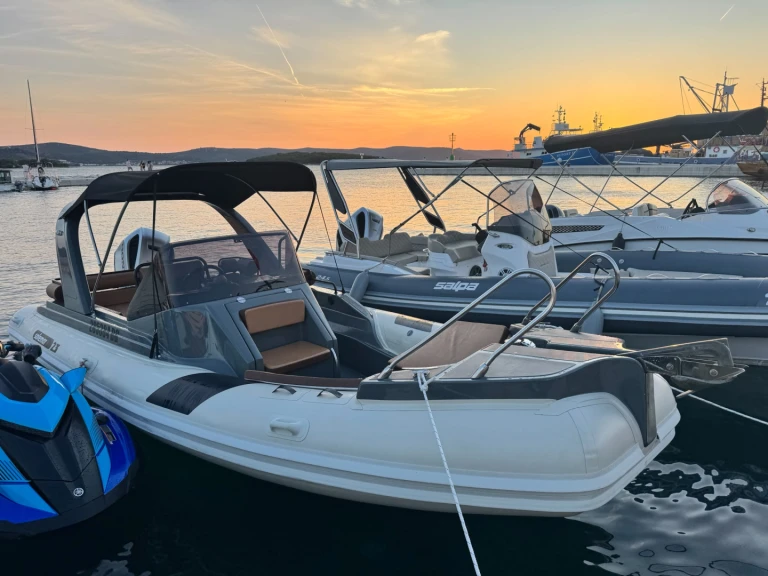 RIB rental in Biograd na Moru - Solemar 22