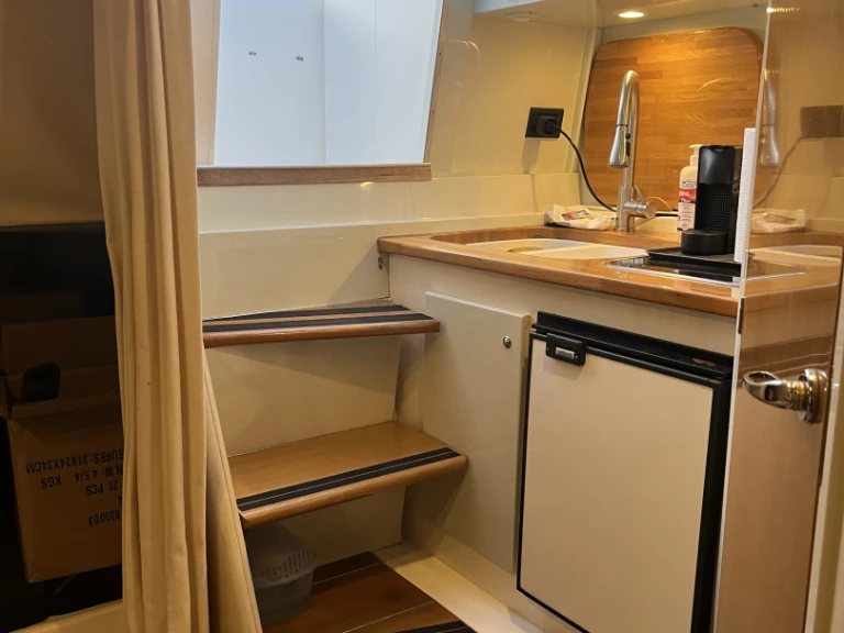 Motorboat rental in Bastia - Fiart Fiart 32 Genius