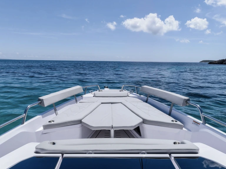 Yacht charter Monaco cheap 28 T-Top