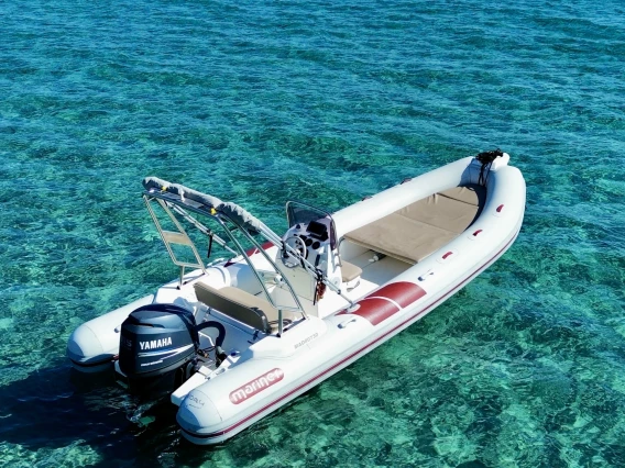Bareboat Rental RIB Mariner with a boat licence