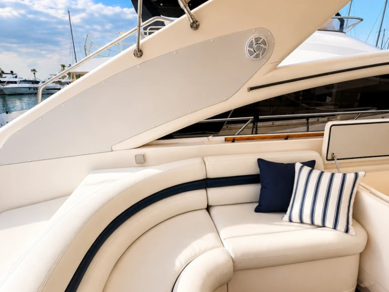 Luxury Yacht for rent Marina de Dénia at the best price