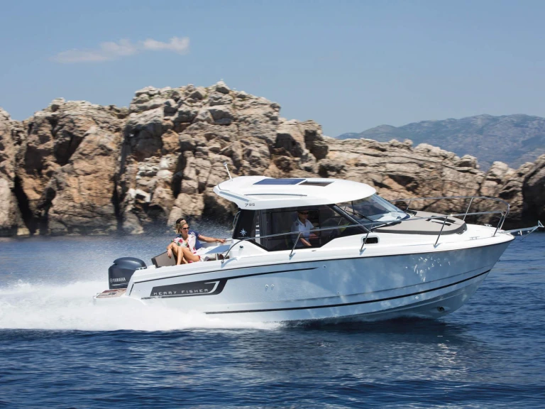 Yacht charter Split cheap Merry Fisher 795