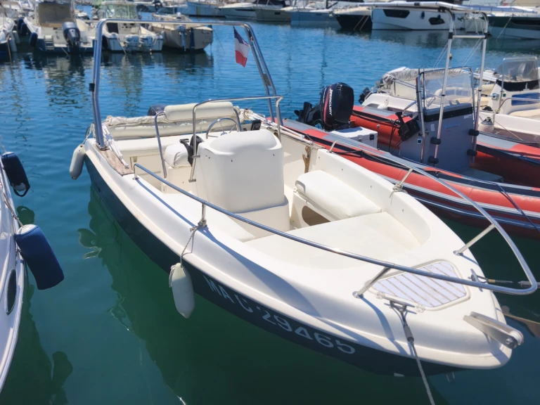 Yacht charter Saint-Raphaël cheap Fisherman 16