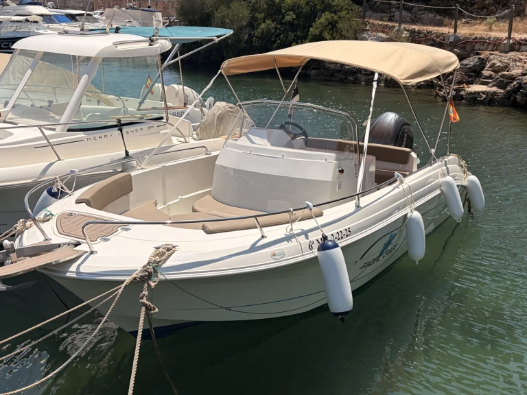 Yacht charter Ciutadella de Menorca cheap Pacific Craft 625 Open