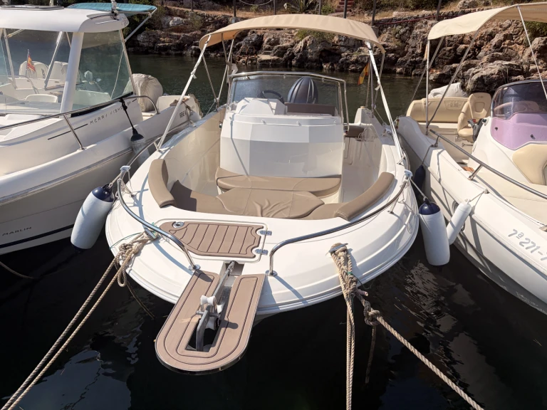 Motorboat rental with or without captain Pacific Craft Ciutadella de Menorca