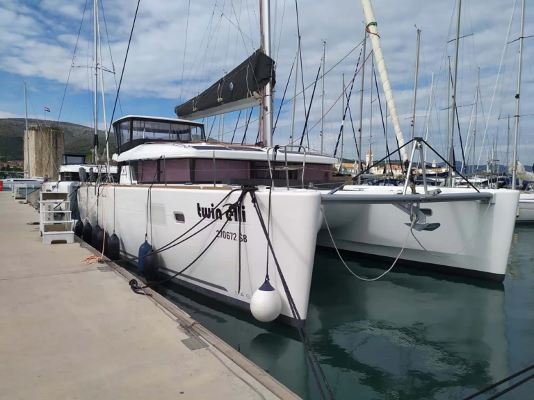 Catamaran rental with or without captain Lagoon Palma de Mallorca