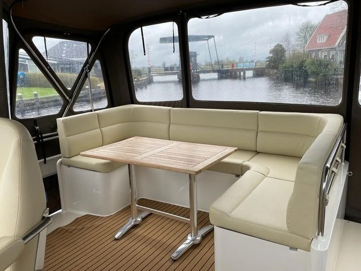 Boat rental  Hemmes 1400 in Akkrum on Samboat
