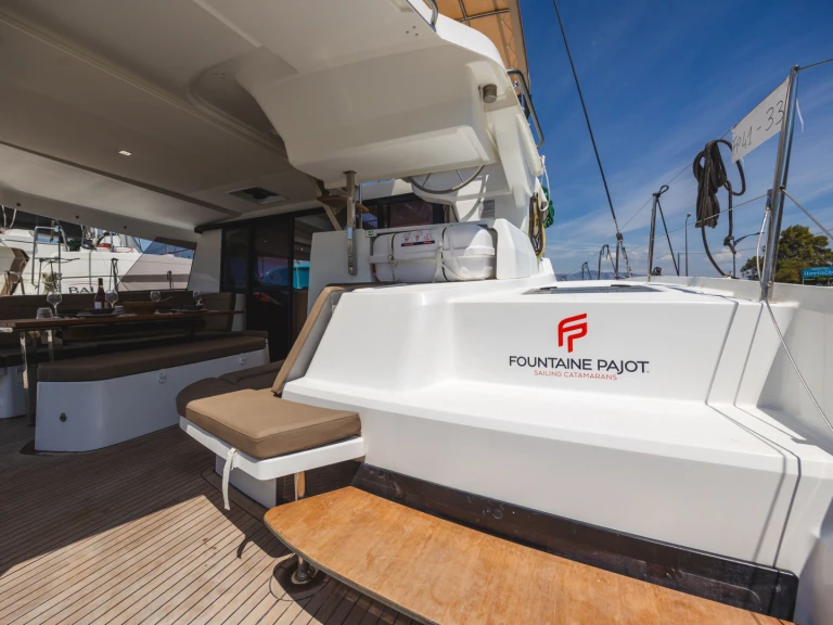 Fountaine Pajot FP 41 in Fiskárdo on SamBoat