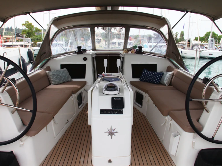 Yacht charter Nydri cheap Sun Odyssey 410