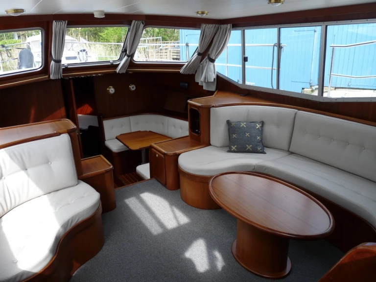 Boat rental  Nowee Novi 42 in Akkrum on Samboat