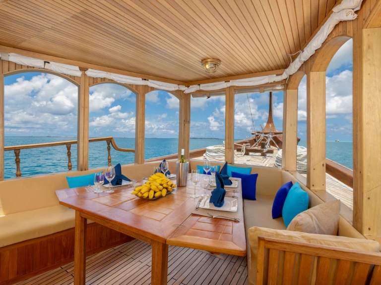  Dhoni 4 pax charter bareboat or captained in  Malé