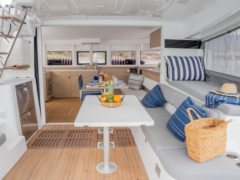 Yacht charter Alimos cheap Lagoon 43