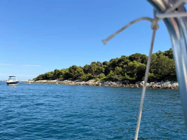 Rent a Zodiac Medline Sundream Vallauris