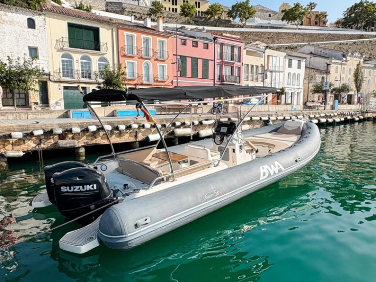Yacht charter Mahón cheap Sport 28 GT