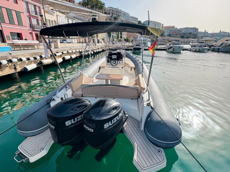 RIB rental in Mahón - Bwa Sport 28 GT