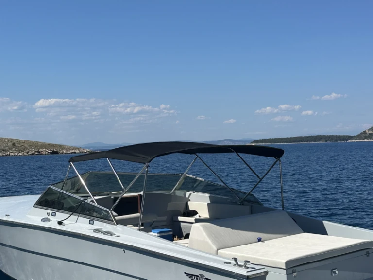 Bareboat Rental Motorboat Tornado with a boat licence