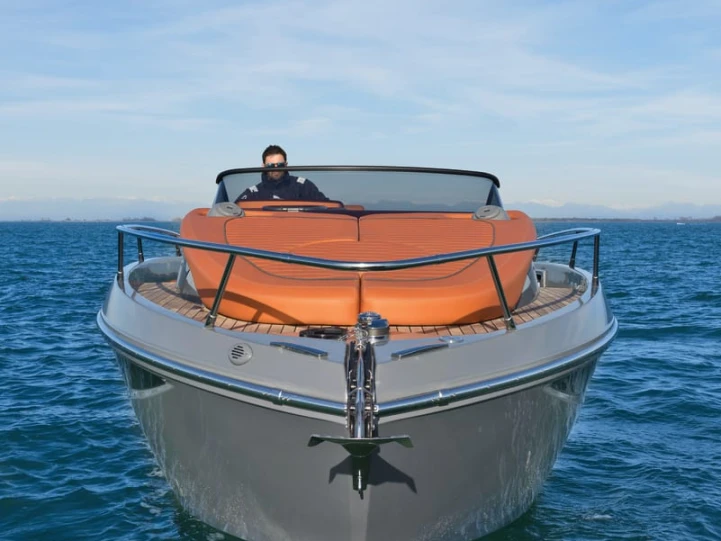 Motorboat rental in Olbia - Cranchi E30