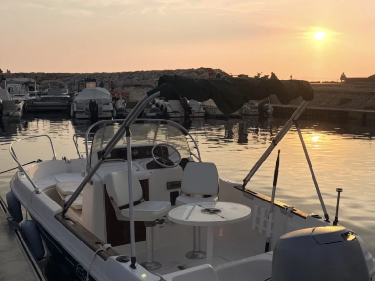 Jeanneau Cap Camarat 5,45WA charter bareboat or captained in  Six-Fours-les-Plages