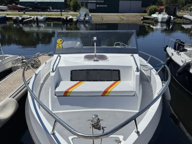 Sbpem S570 in Gastes on SamBoat