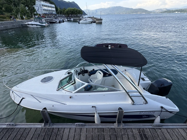 Boat rental Astromar LC595 in Viviers-du-Lac on Samboat
