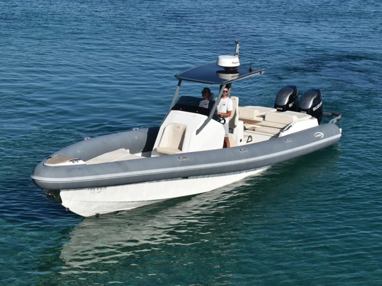 Rent a Seafighter Shadow 36 Skiathos