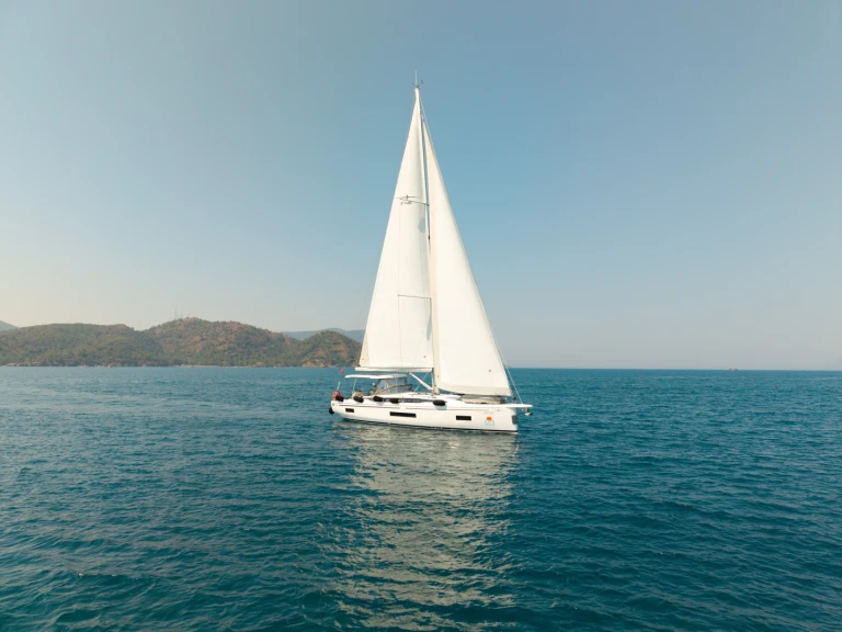 Sailboat for rent Fethiye at the best price