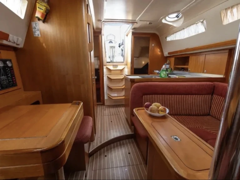 Bareboat Rental Sailboat Elan with a boat licence