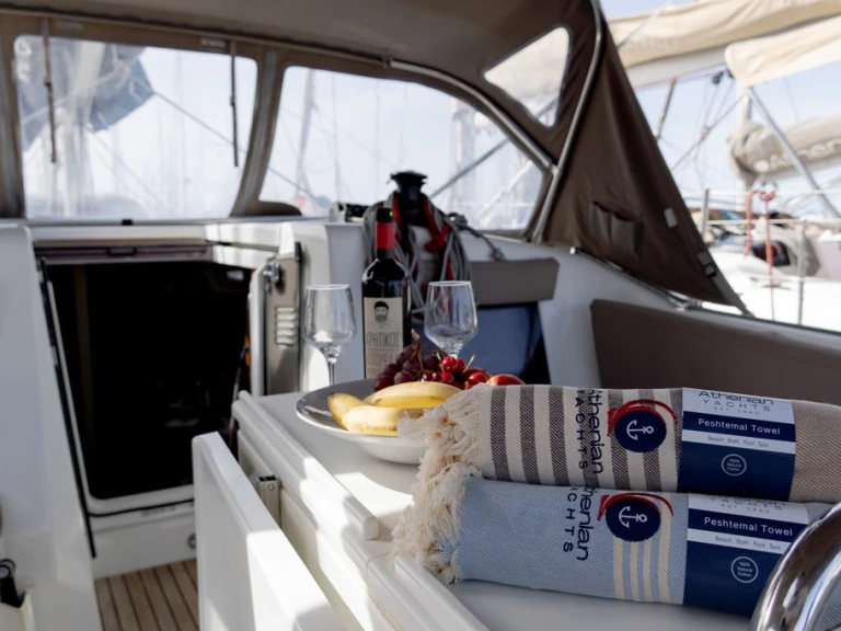 Sailboat for rent Benitses at the best price