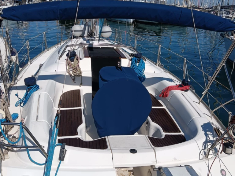 Bavaria Bavaria 36 Holiday in Genova on SamBoat