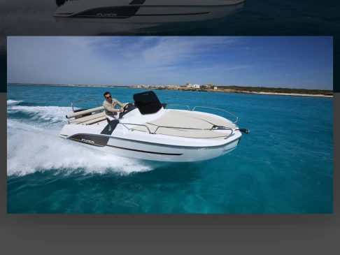 Motorboat rental with or without captain Bénéteau Marseille