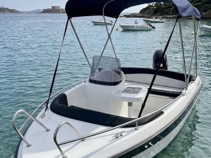 SZKUTNICZY ZAKLAD Kruger Laser in France on SamBoat